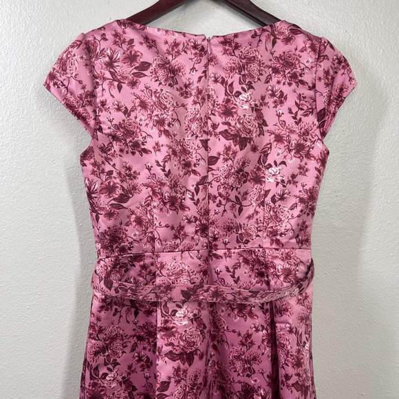 Gal Meets Glam Elle Belted Midi Dress in Rose Wine Size 2 - Picture 8 of 10